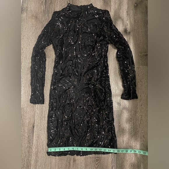 Honey- Long Sleeve Sequined Black Dress - Picture 7 of 7